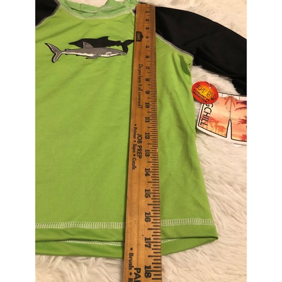 Big Chill Boy’s Rash Guard UPF 50+ Long Sleeve Quick Dry Sand and Sun Protection - Picture 10 of 11